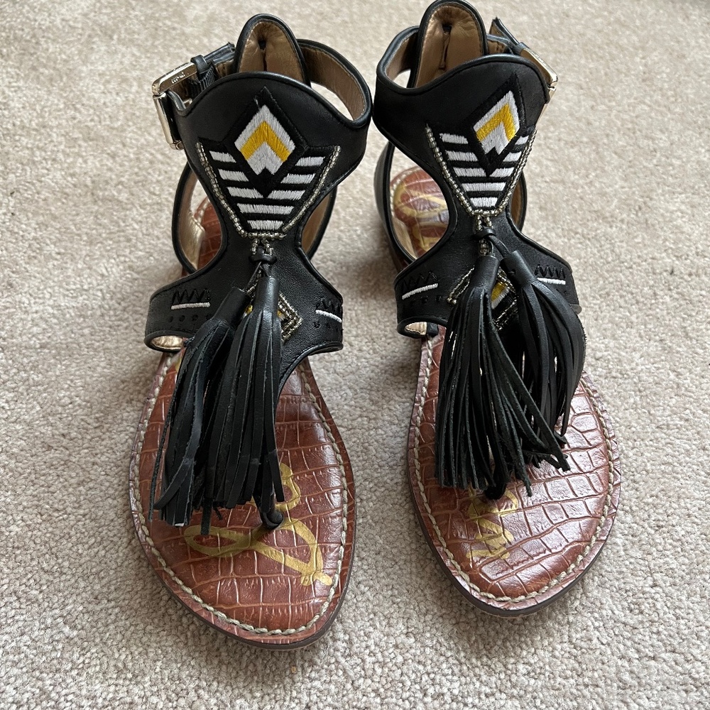 Steve Madden Aztec Print Sandal